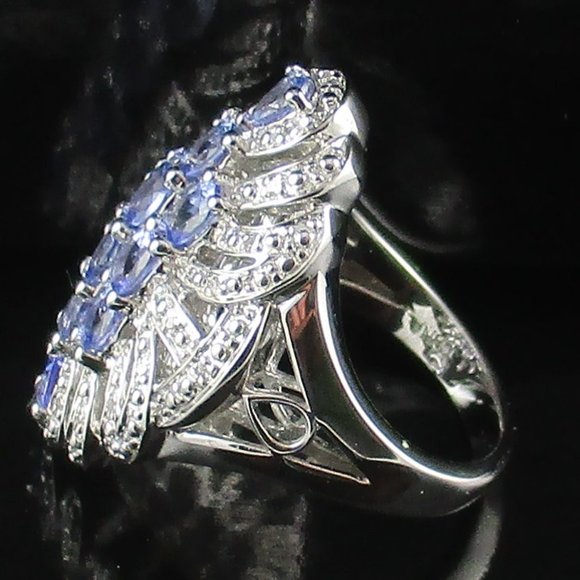 Tanzanite Vintage Cluster Design Ring - Picture 5 of 8